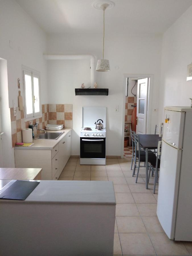 Hermes Apartment -1 Nafplio Bagian luar foto
